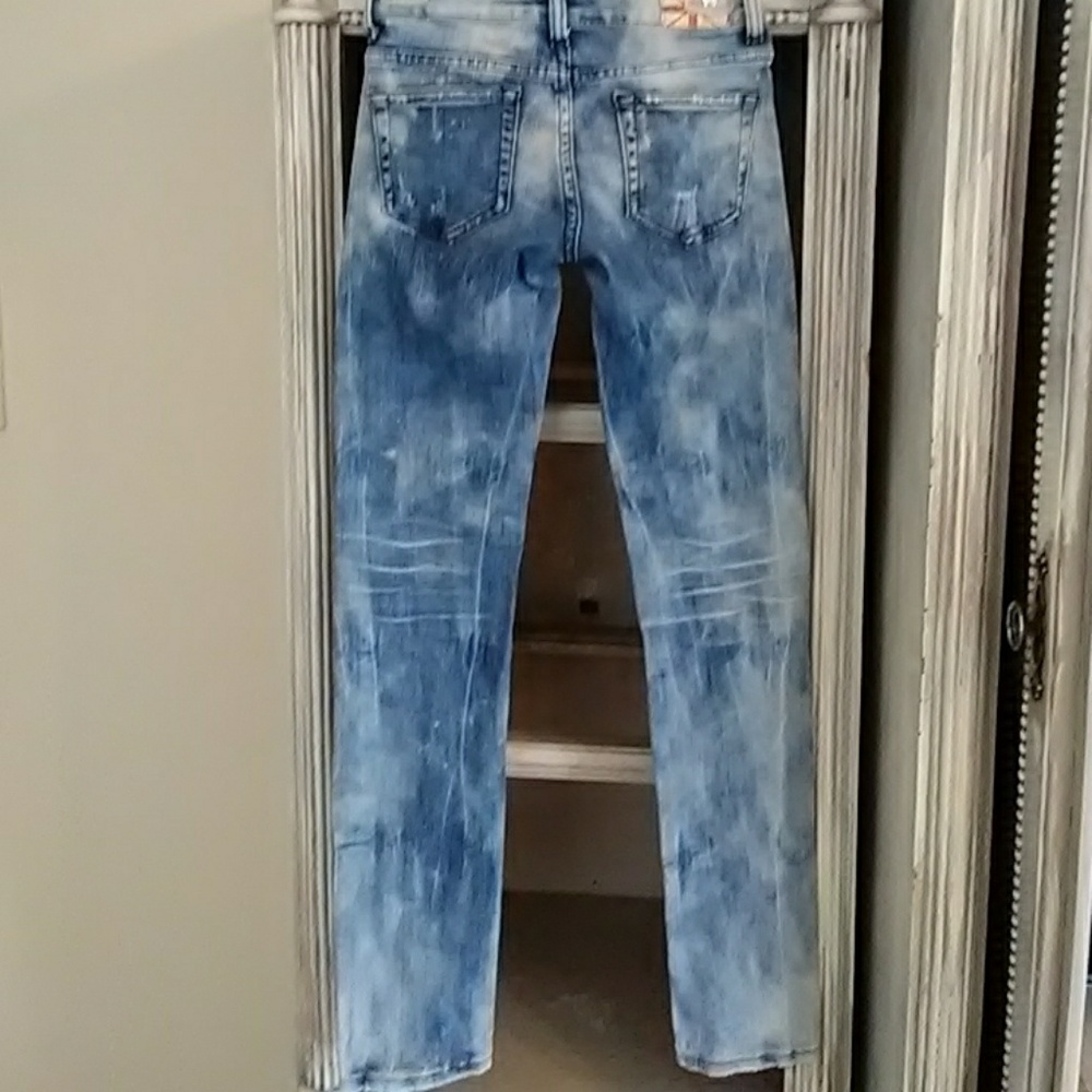 Machine Acid Washed Distressed Jeans - Picture 2 of 8